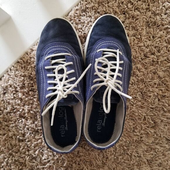 Tommy Bahama Relaxology Shoes - Picture 1 of 5